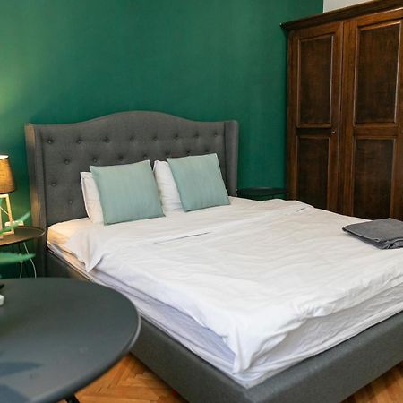 Color Studio Blv Elisabeta 23 Bükreş Dış mekan fotoğraf